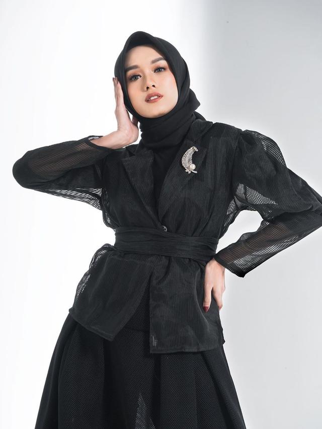 Jadi Istri Tersakiti di FTV Suara Hati Istri, Ini 6 Pesona Arida Nuraini