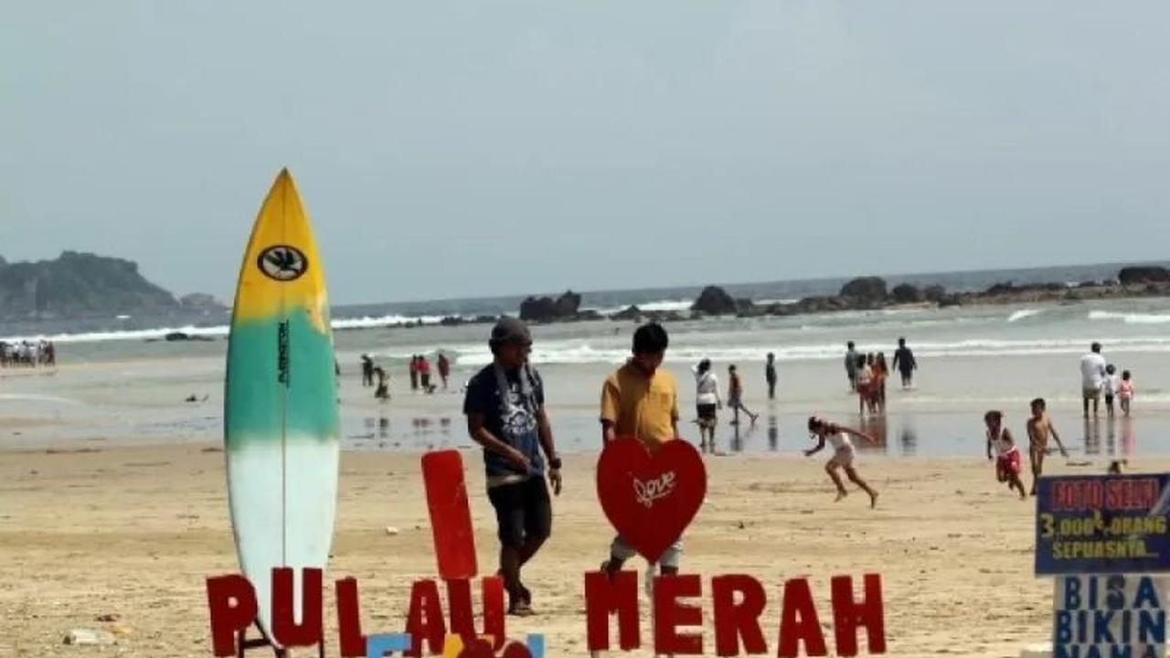 Kunjungan Wisatawan Banyuwangi Melonjak, Hampir 50 Ribu Orang Padati Destinasi Libur Panjang