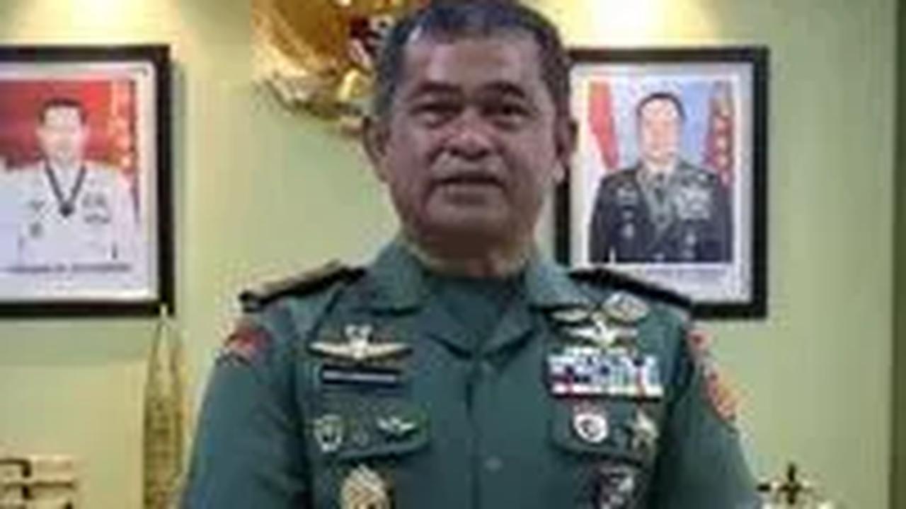 <b>Dekat dengan Presiden</b>