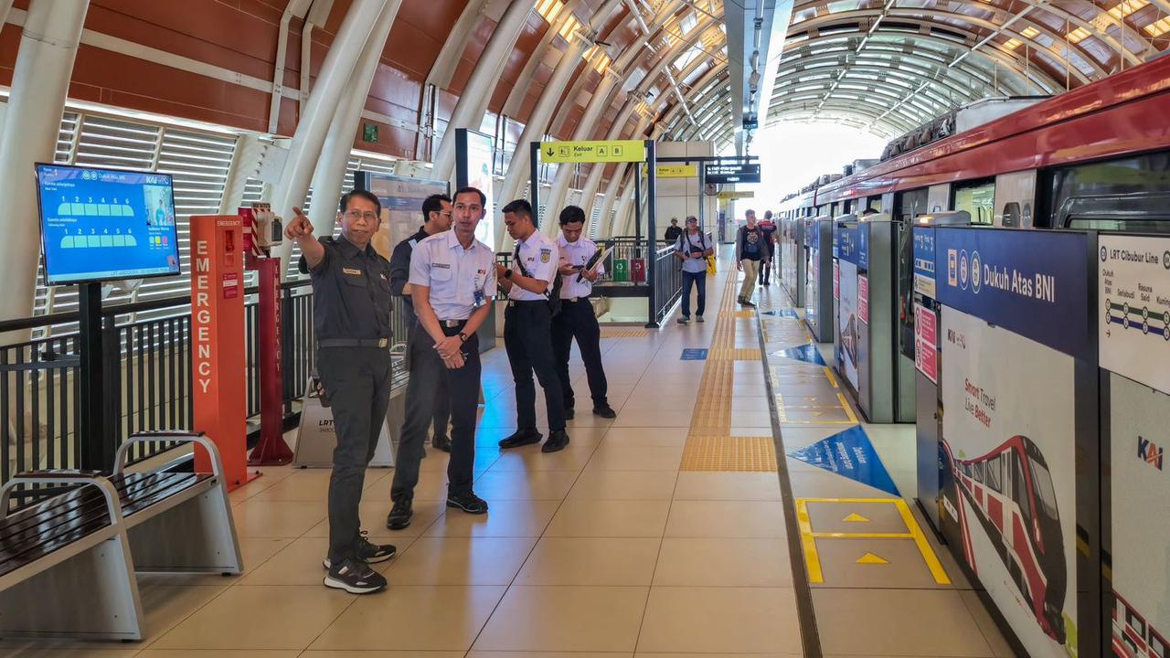 Penumpang LRT di Bulan Oktober Tembus 2,2 Juta, Cetak Rekor Tertinggi Sejak Awal Beroperasi