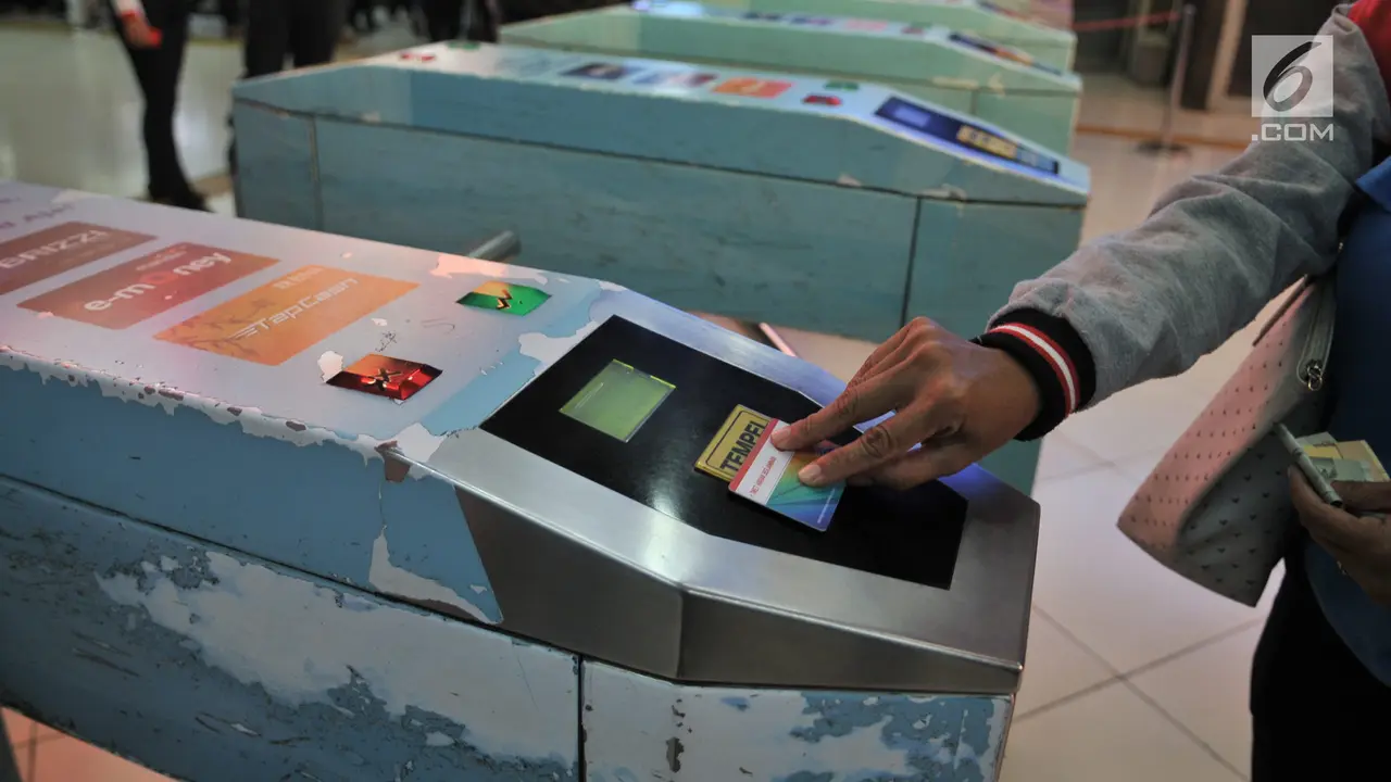 Penghapusan Tiket Harian Berjaminan KRL di 5 Stasiun