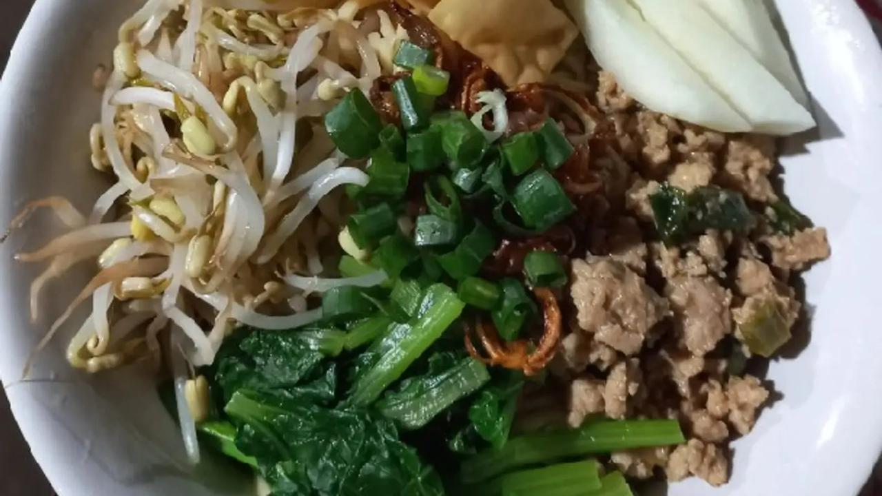 Menu Masakan  Mie Ayam Bangka