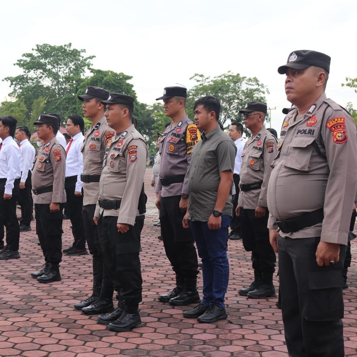 Kapolres Rohil Pimpin Apel Pagi