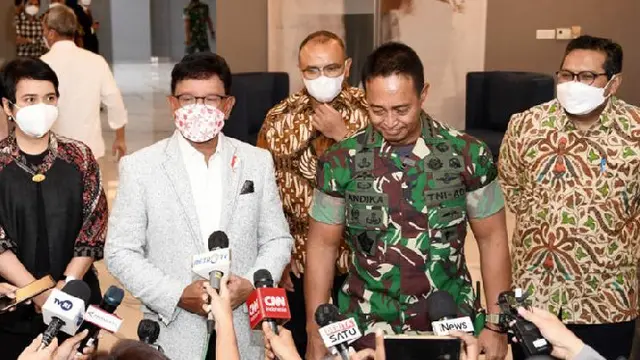 Menkominfo Johnny G. Plate menerima kunjungan Panglima TNI, Jenderal Andika Perkasa.