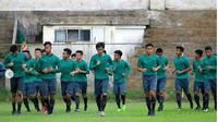 Timnas Indonesia U-19 saat menjalani latihan di Stadion Padomar, Yangon. (PSSI FA Instagram)