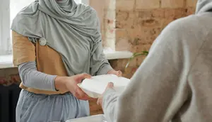 Apakah Sedekah Bisa Meringankan Siksa Kubur Menurut Ulama? Simak Dalil dan Penjelasannya