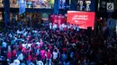 Suasana saat acara Pekan Pancasila yang dihadiri sejumlah toko dan artis di Mall Citos, Jakarta (3/6). ). Acara bertajuk 'We The Nation' digelar untuk memperingati hari lahir Pancasila ke-72. (Liputan6.com/Gempur M Surya)