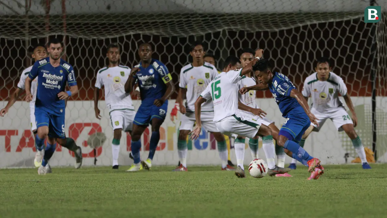 Persib Bandung vs Persebaya Surabaya