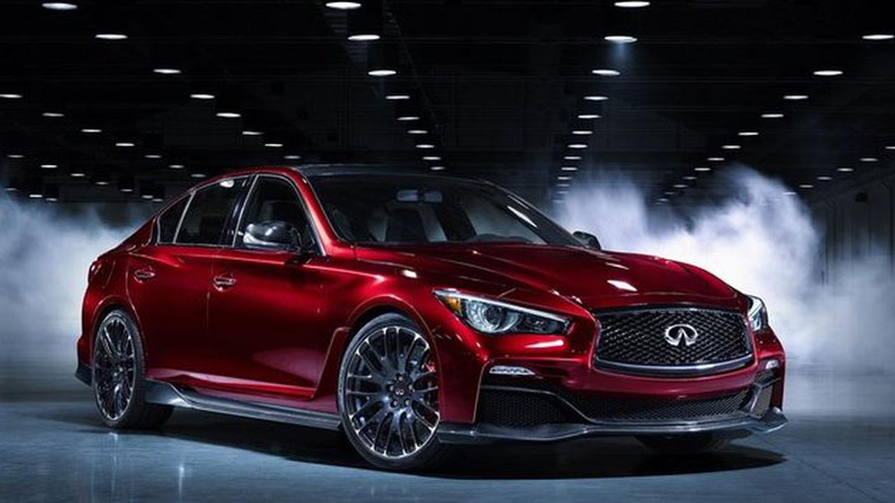 Infiniti Q50 Eau Rouge, Sportcar Hand Made Pertama Nissan