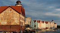 Suasana kota di Kaliningrad, Rusia, Sabtu (18/7/2015). Kota ini akan menjadi salah satu penyelenggara Piala Dunia 2018. (AFP/Vasily Maximov)