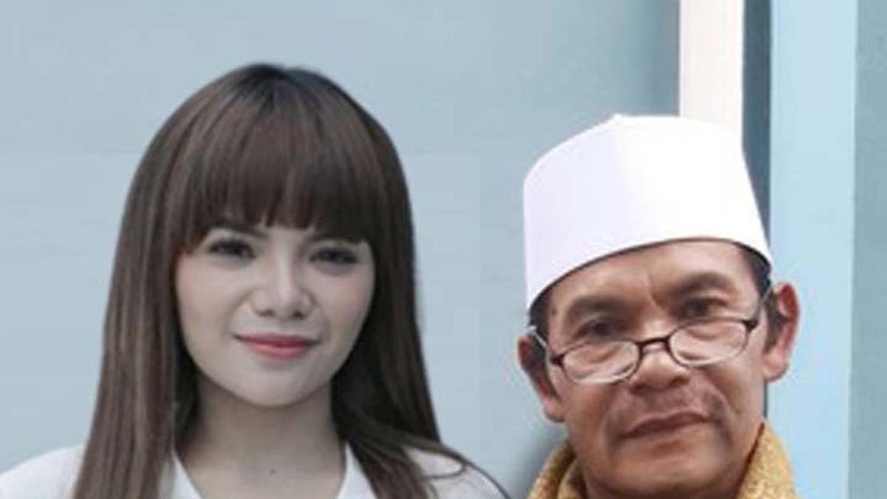 Potret Dinar Candy dan Sang Ayah yang Ternyata Pendiri Pesantren