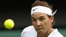 Rafael Nadal sendiri gagal meneruskan prestasi apiknya di tahun 2022 ini yang telah mengoleksi dua gelar Grand Slam di Australia Open dan French Open. (AP/Kirsty Wigglesworth)