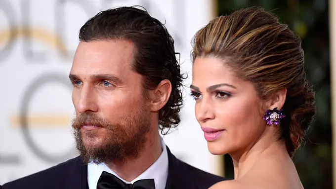 [Bintang] Matthew McConaughey dan Camila Alves