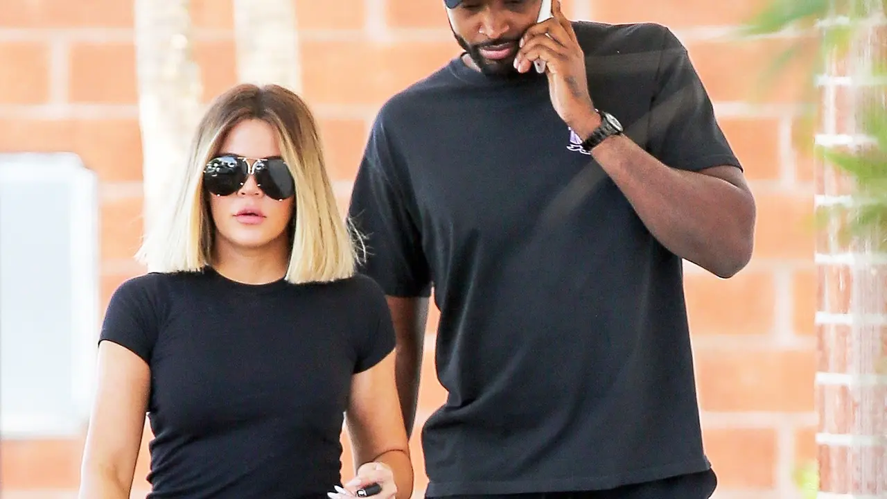 [Bintang] Khloe Kardashian - Tristan Thompson