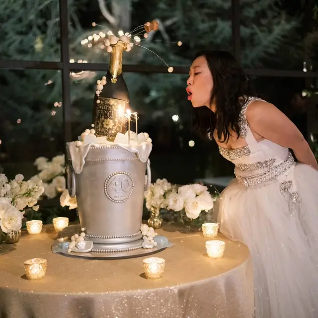 Gaya Modis Priscilla Chan, Istri Mark Zuckerberg Rayakan Ulang Tahun ke-40 dengan Tiga Gaun Sekaligus