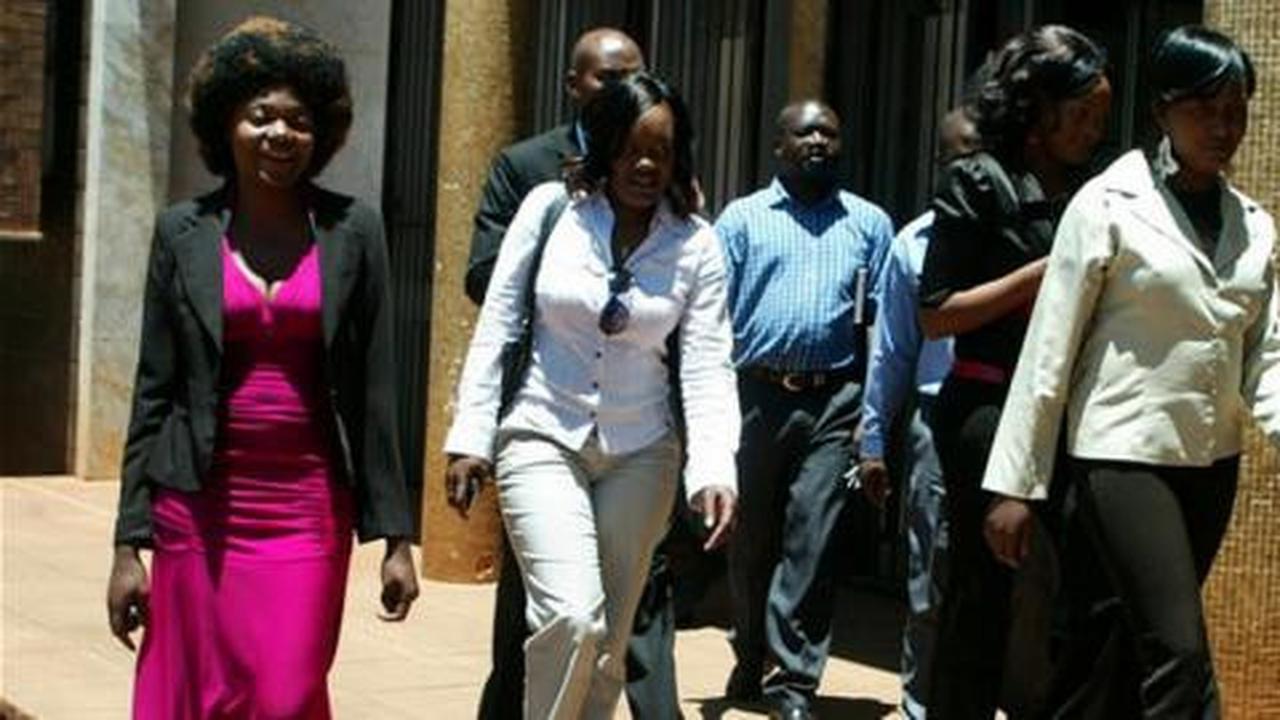 Di Zimbabwe banyak pemburu sperma