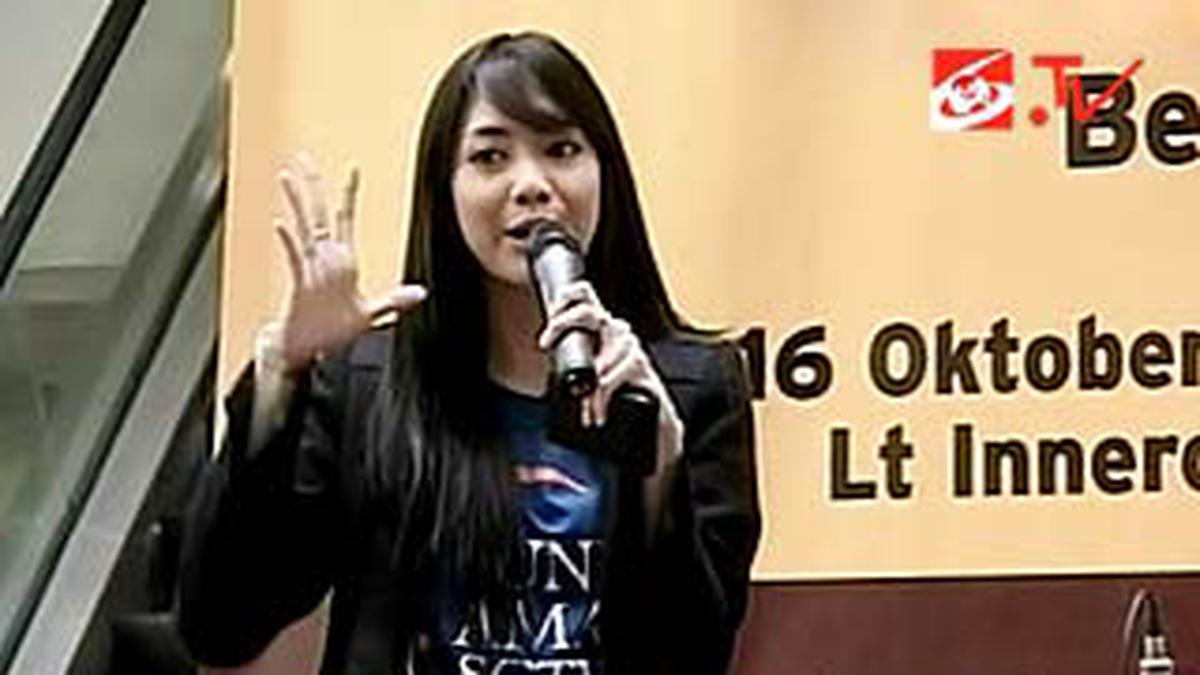 Ririn Dwi Ariyanti Ikut Pundi Amal SCTV - ShowBiz Liputan6.com