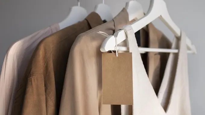 Ilustrasi Capsule Wardrobe
