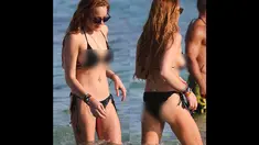 Lindsay Lohan tampil seksi saat liburan ke pantai di pulau Mykonos, Yunani (Dailymail.co.uk)
