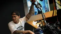 Istri Minta Mobil Baru, Tora Sudiro Malah Beli Motor