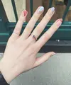 Plexigel manicure terdiri dari dua produk, yaitu pembentuk dan pembangun kuku sesuai kebutuhan. Kukumu akan diperbaiki, dipecah, dan dikencangkan, memungkinkan kuku memiliki bentuk lain. Foto: Instagram.