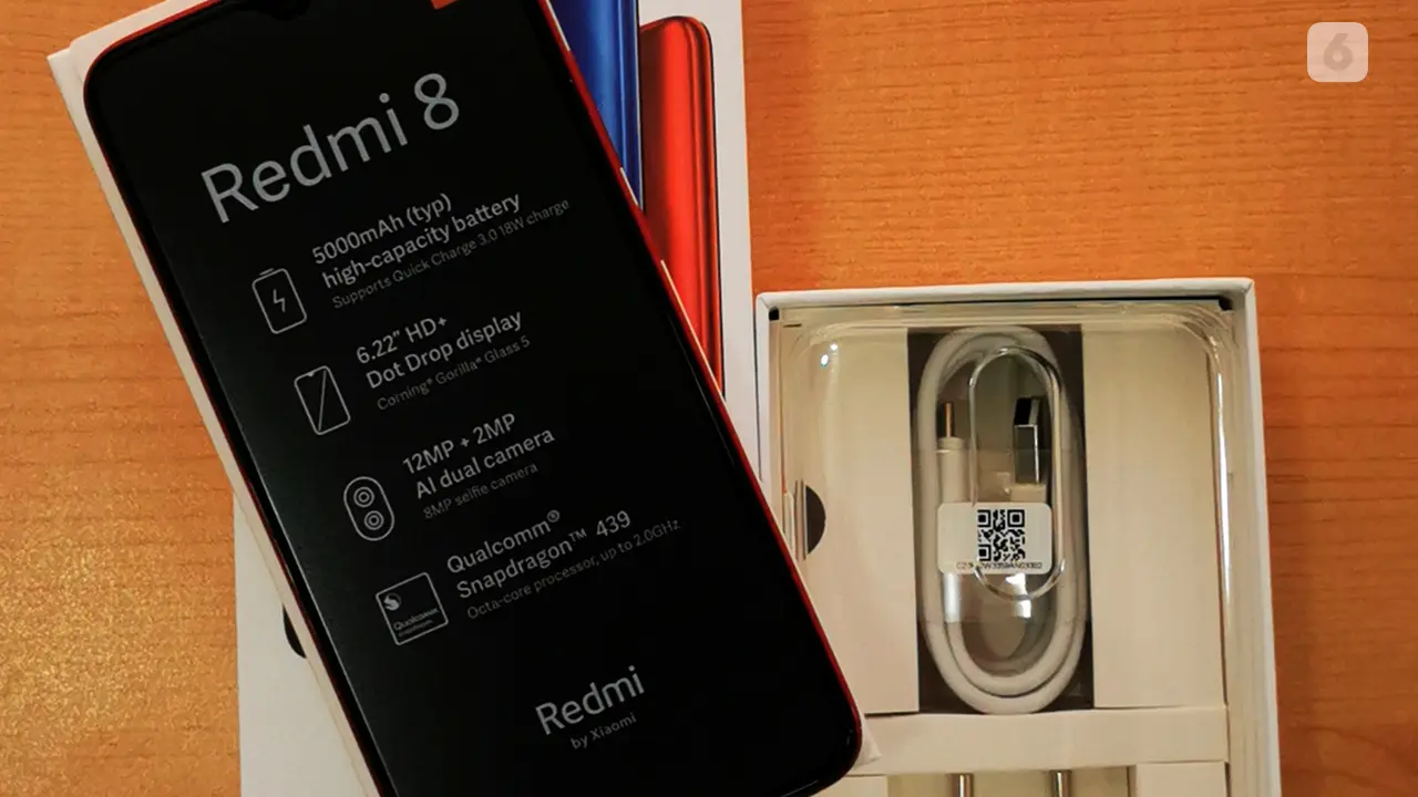 Redmi 8 - Boks dan Kelengkapan (Portrait)