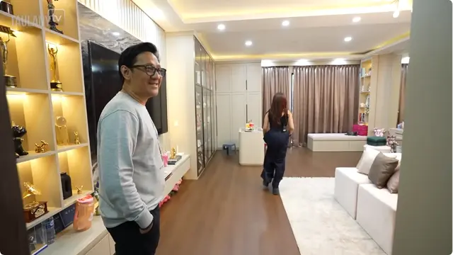 Potret Kamar Tidur Brisia Jodie (YouTube TAULANY TV)