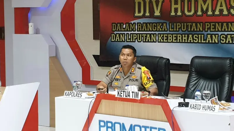 Kapolres Lamongan AKBP Feby DP Hutagalung.