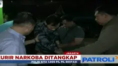 Ribuan pil ekstasi disembunyikan di dalam sebuah kardus berisi kain bekas dan peralon.