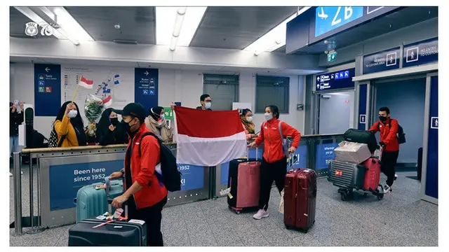 6 Potret Atlet Indonesia Tiba di Finlandia, Siap Berlaga di Sudirman Cup 2021