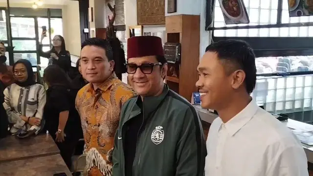 Andre Taulany saat menjelaskan ihwal perceraiannya dengan Rien Wartia