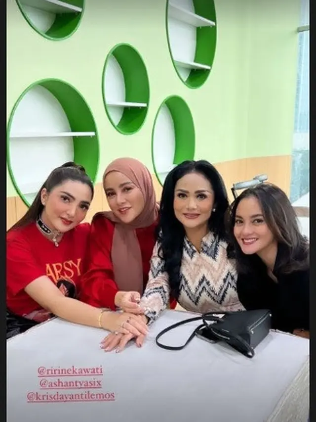Pesta ulang tahun Arsy yang ke-7 bertema Mulan