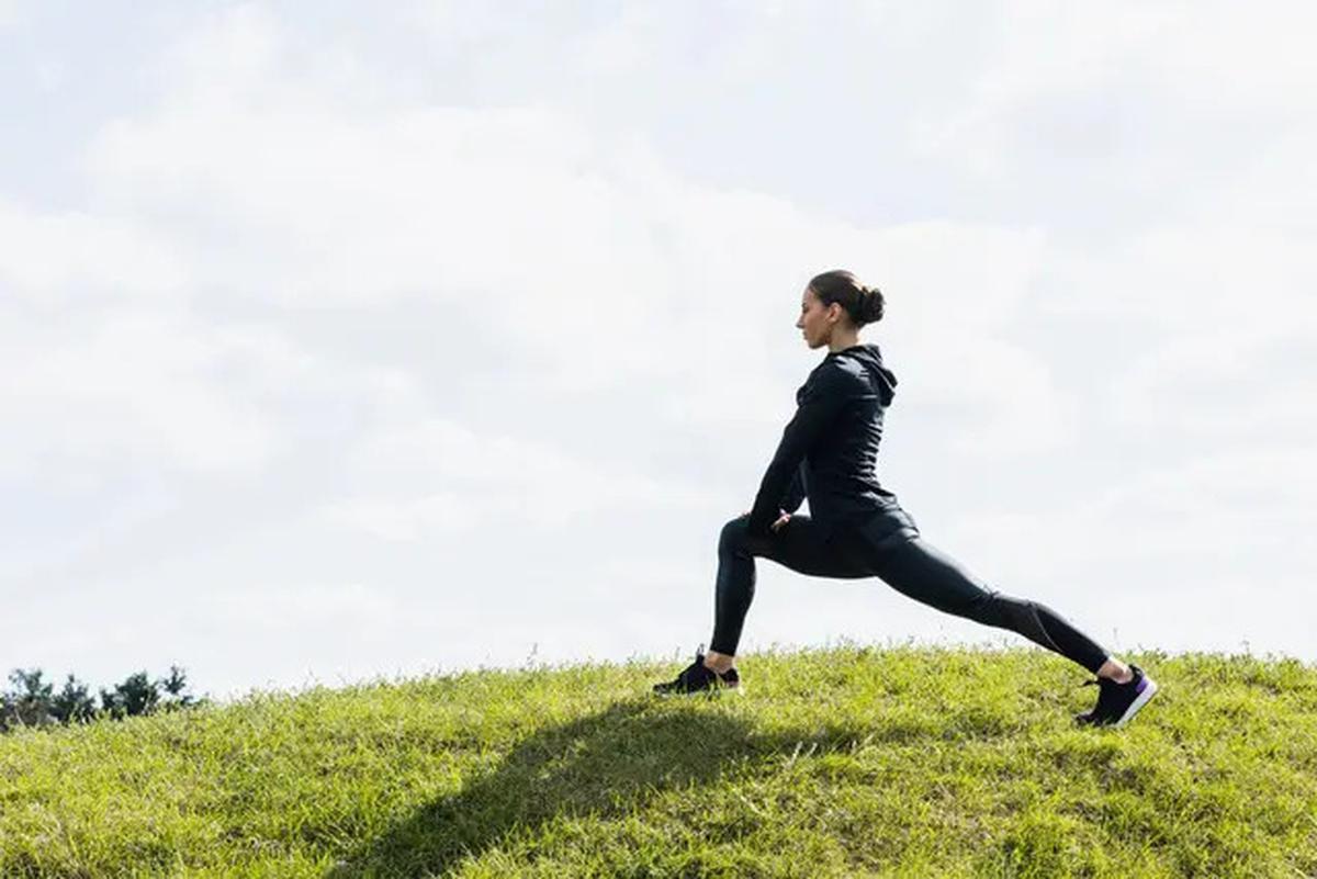 Manfaat Stretching Pagi yang Baik untuk Kesehatan Tubuh Menyeluruh, Yuk Lakukan Rutin!