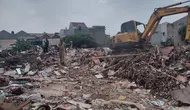 Warga Jakarta Dilarang Bakar Sampah Sembarangan