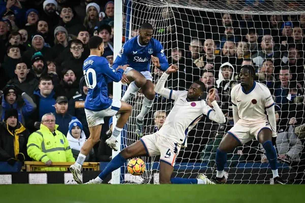 Kebijakan dan Pendekatan Enzo Maresca di Chelsea Tunjukkan Ia Nggak Yakin dengan Pemainnya