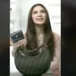 Alasan Mahalini Masih Bawa Uang Tunai di Era Serba Cashless Tuai Pujian.&nbsp; foto: TikTok @silvianh.19