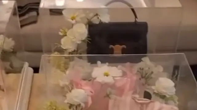 Isi Seserahan Al Ghazali untuk Alyssa Daguise. [dok. dianaeditya]