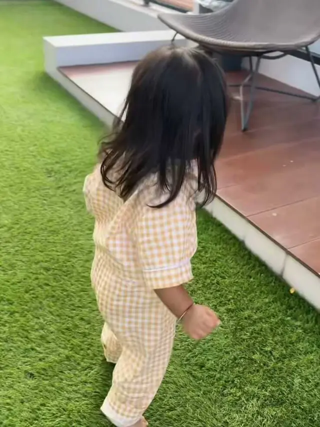 Potret Balkon Mini Rumah Denny Caknan yang Jadi Spot Favorit Cunda Bermain