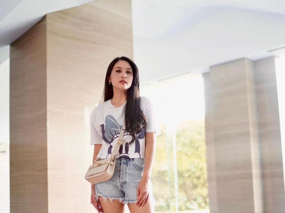 Kolam Renang Sandra Dewi