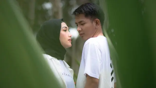 Perjalanan Cinta Angga Putra dan Hafna Alliya (sumber: instagram/anggaptrh)
