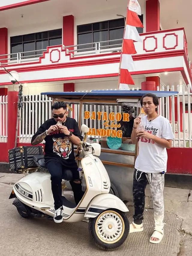 Nagita Slavina Ngidam Vespa Dior yang Ditaksir Rp 1 Miliar, Ini 5 Potretnya