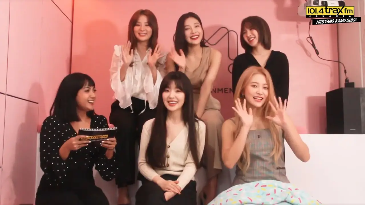 Lihat Keseruan Ngobrol Seru Dengan Girl Band Red Velvet. sumberfoto: Trax FM