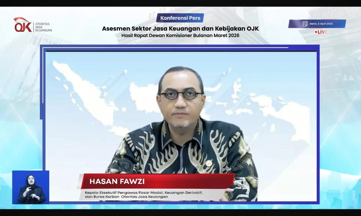 Anggota Dewan Komisioner Otoritas Jasa Keuangan (OJK) yang juga menjabat sebagai Kepala Eksekutif Pengawas Pasar Modal, Keuangan Derivatif, dan Bursa Karbon, Hasan Fawzi