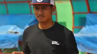 Pemain Arema FC, Dalmiansyah Matutu. (Bola.com/Iwan Setiawan)