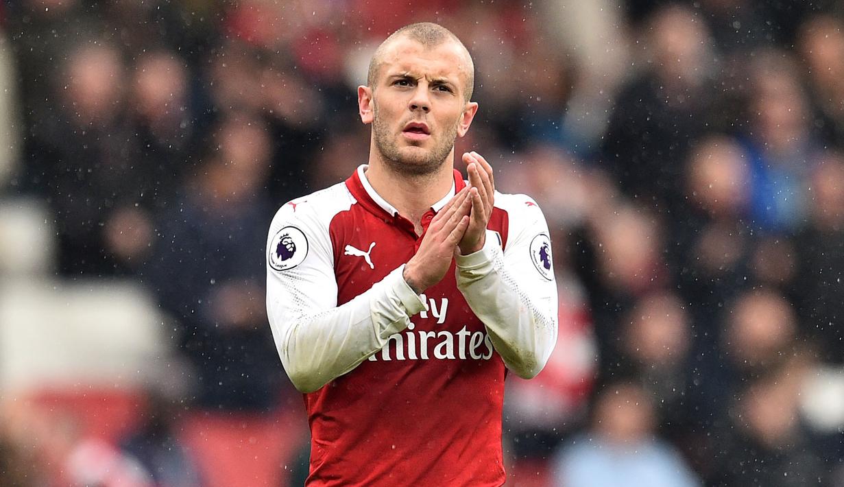 Jack Wilshere bersinar kala dirinya membela Arsenal. Ia digadang-gadang akan mampu menggantikan gelandang andalan The Gunners waktu itu, Cesc Fabregas. Namun di usianya yang baru menginjak 29 tahun, jasanya sudah tak diminati akibat riwayat cedera yang sering dialami. (Foto: AFP/Glyn Kirk)
