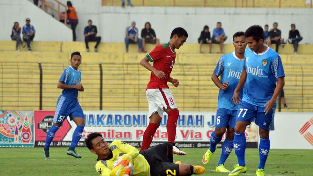Tito Tama (PSIM Yogyakarta)