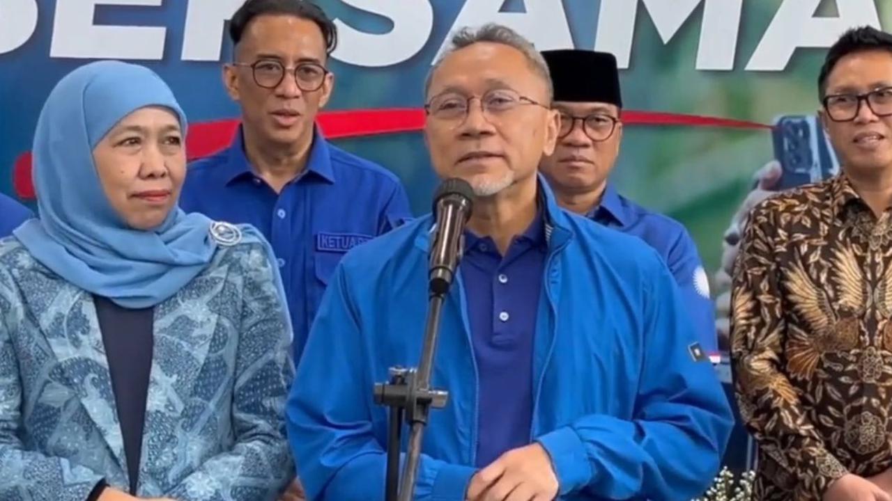 VIDEO: Sengit Zulhas Bantah Sekjen PKS soal Jokowi Sodorkan Kaesang "Kayak Pernah Ngobrol!"