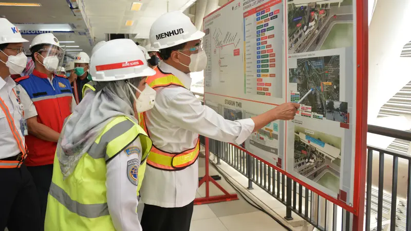 Tinjau Uji Coba Sistem Persinyalan LRT Jabodebek, Menhub Bangga dengan Karya Anak Bangsa