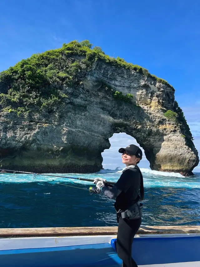 Prilly Latuconsina (Instagram/prillylatuconsina96)