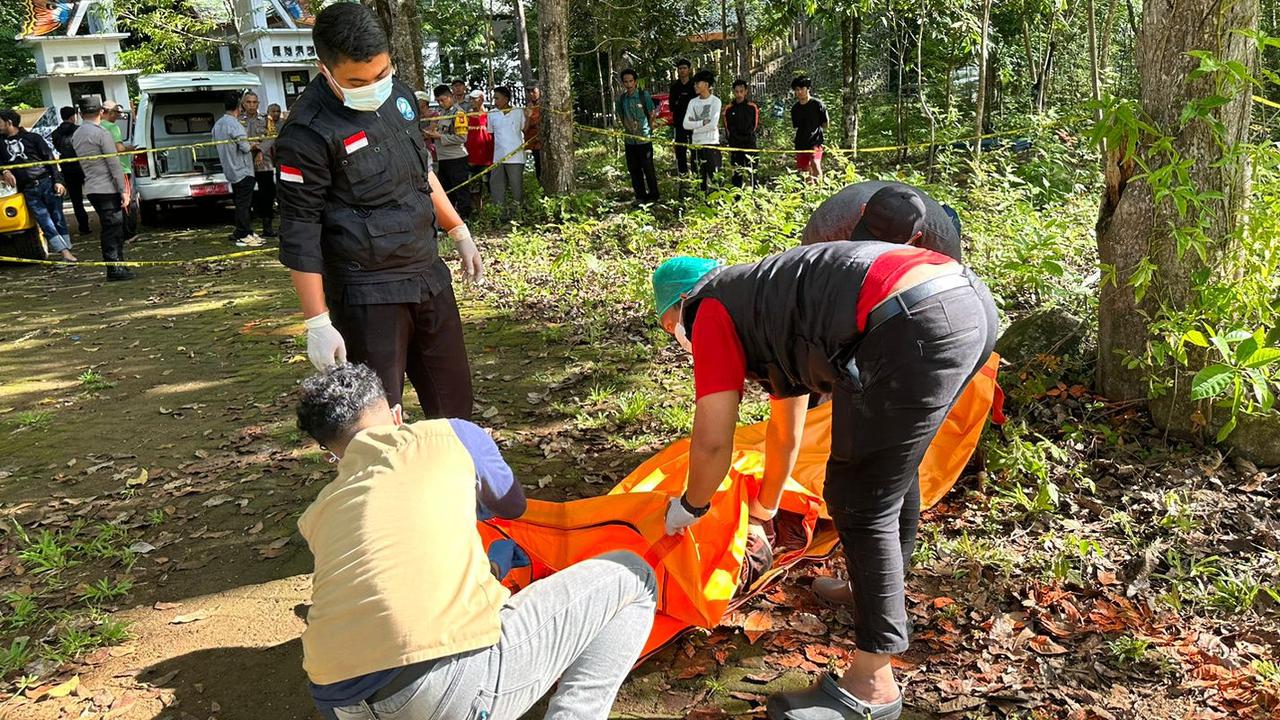 Staf P3K Paruh Waktu di Maros Ditemukan Tewas di Pinggir Jalan Kawasan Wisata Bantimurung